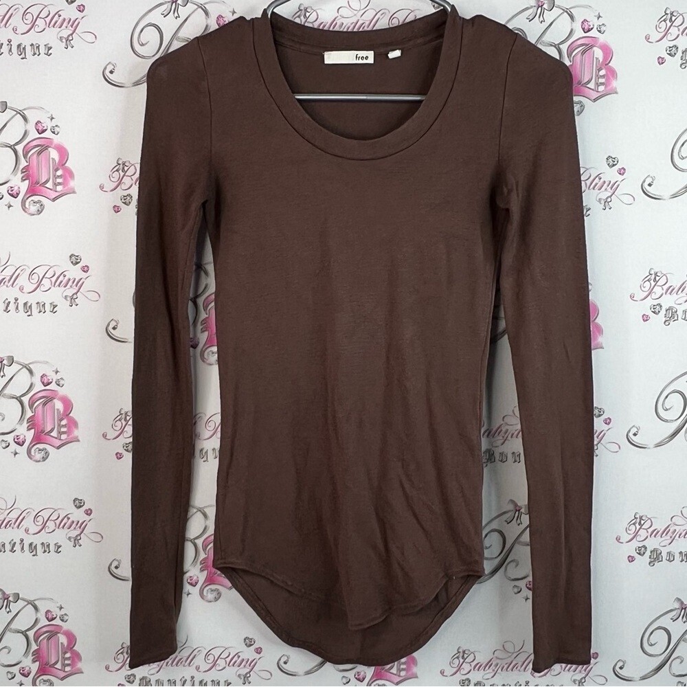 Wilfred free long sleeve top swoop neck round stretch Chocolate Long Sleeve Tee